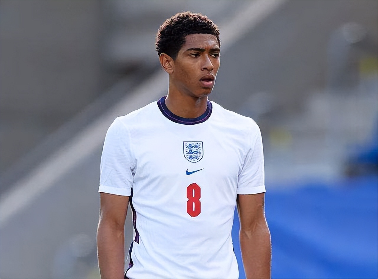 里昂小将刷新队史纪录