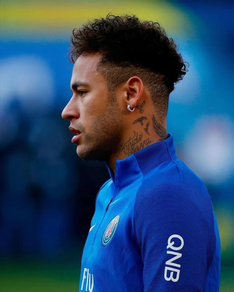 67岁意大利人神了：率罗马坐稳意甲榜首宝座,又率罗马胜欧联领头羊