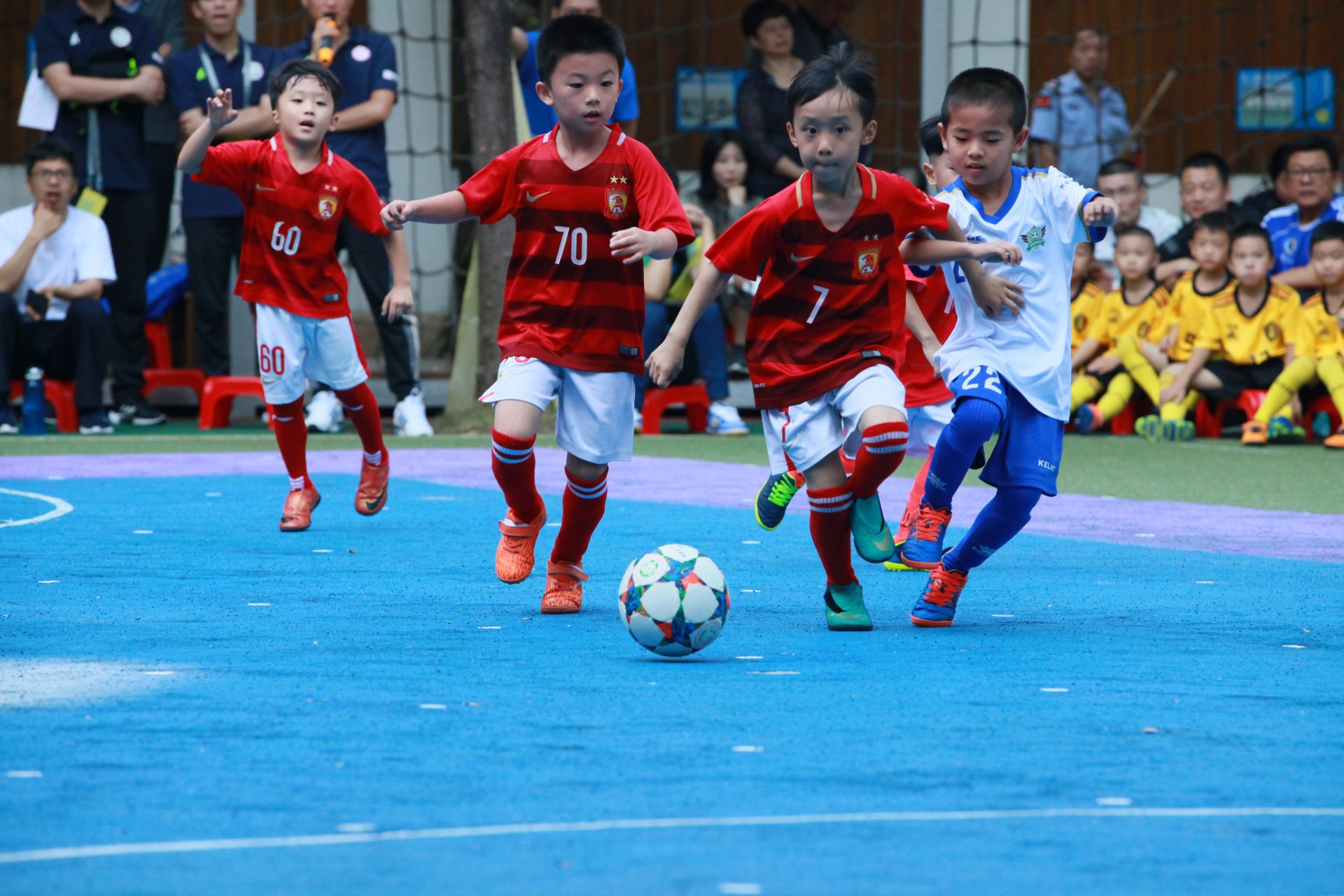 只差1球，凯恩将成为最快直接参与德甲百球的球员（仅差一球，凯恩将成德甲百球参与最快球员）