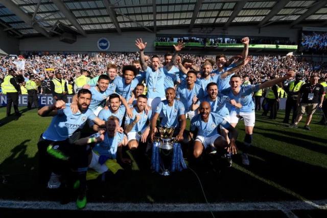 阿隆索和萨拉赫到底谁先离开球队？阿隆索看起来离开皇马会早一些