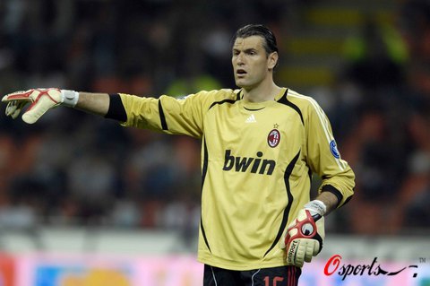 埃贝尔：不会在冬窗进行引援，我们希望尽快与于帕梅卡诺续约（埃贝尔：冬窗零引援，争取尽快与于帕梅卡诺完成续约）