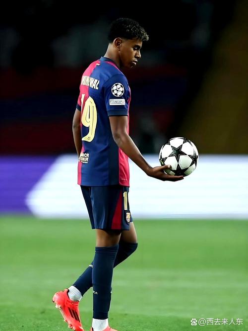 小法：想让阿达伊和帕斯学习梅西的饥饿感，这能造就顶级球员