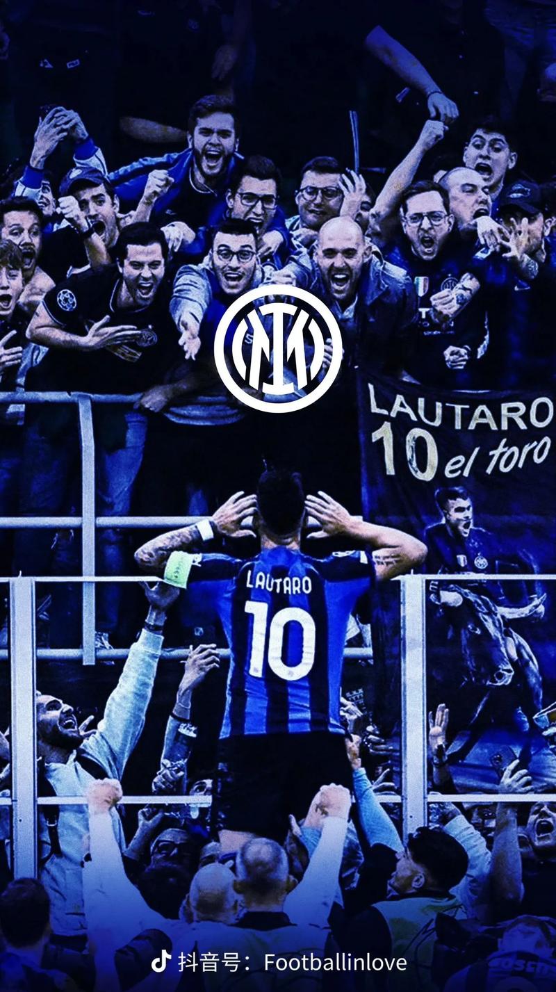 德容：难道我非要去英超才能证明自己的价值吗？我不这么认为（德容：证明价值不必非得去英超——我不认同这种看法）