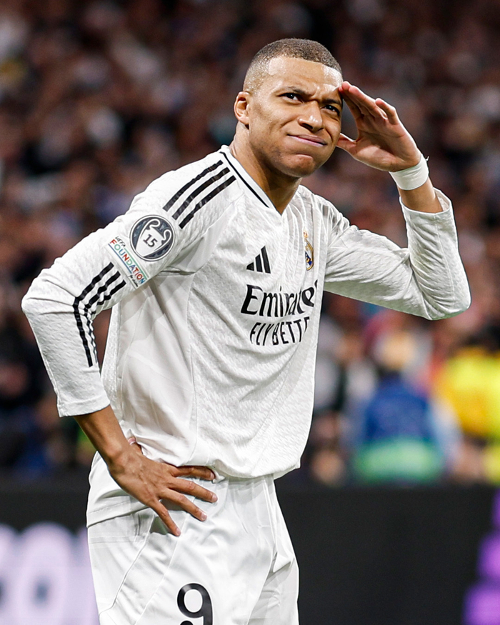 佩莱格里尼：希望保持欧联前八 阿姆拉巴特很难赶上本周西甲（佩莱格里尼：争取稳住欧战前八，阿姆拉巴特恐缺席本周西甲）