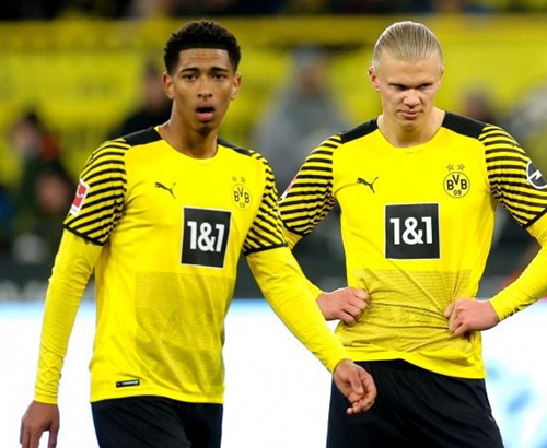 维罗纳vs帕尔马：加利亚尔迪尼、焦瓦内首发，库特罗内、马特奥-佩莱格里诺出战