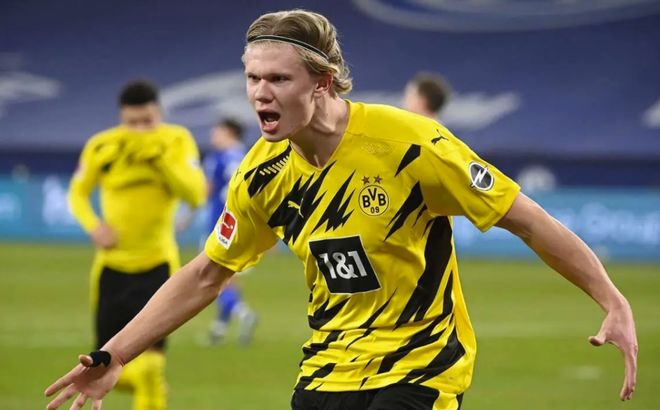 阿斯：劳尔是皇家社会新帅候选之一，他目前赋闲在家（阿斯报：劳尔入选皇家社会新主帅候选名单，目前暂未执教）