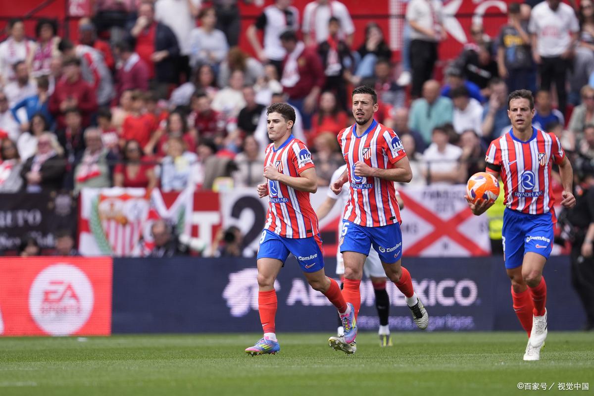 “你不是梅西C罗”！范戴克公开力挺后，萨拉赫仍被狠批